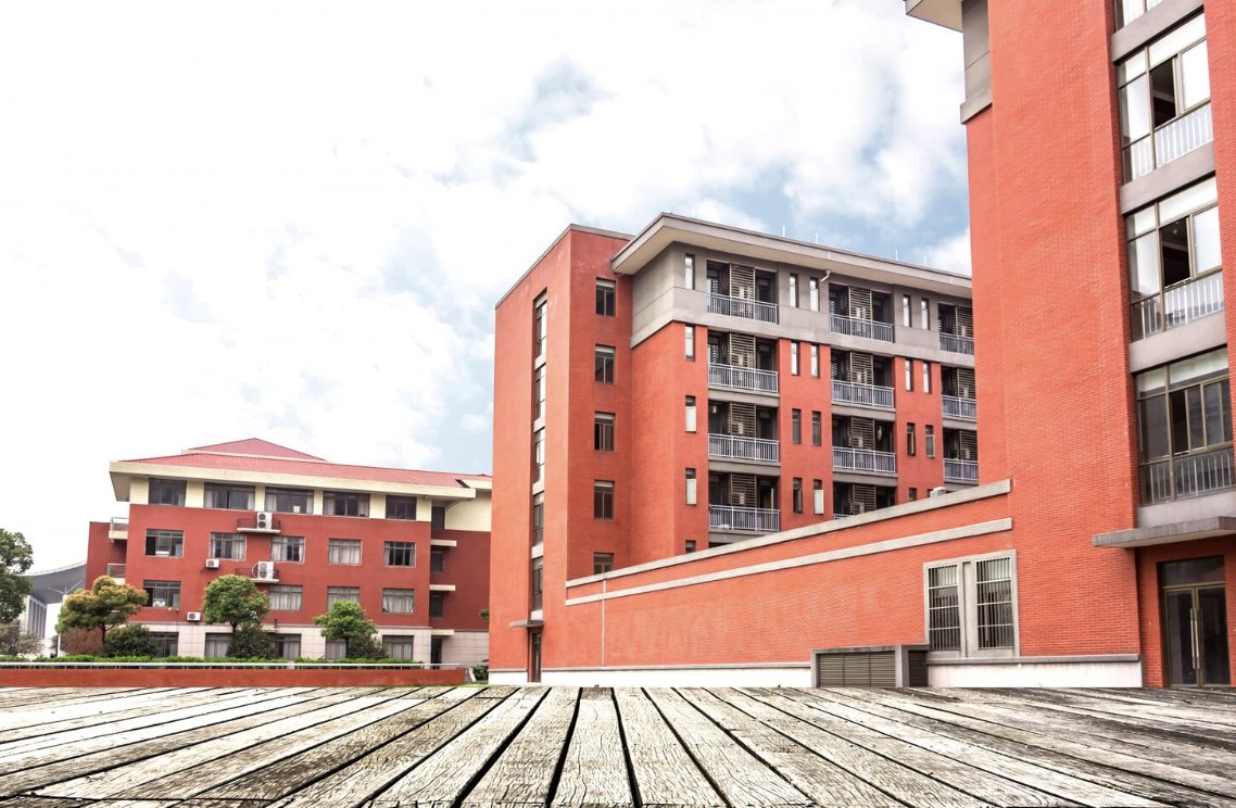 Nelion Preparatory School campus buildings and grounds